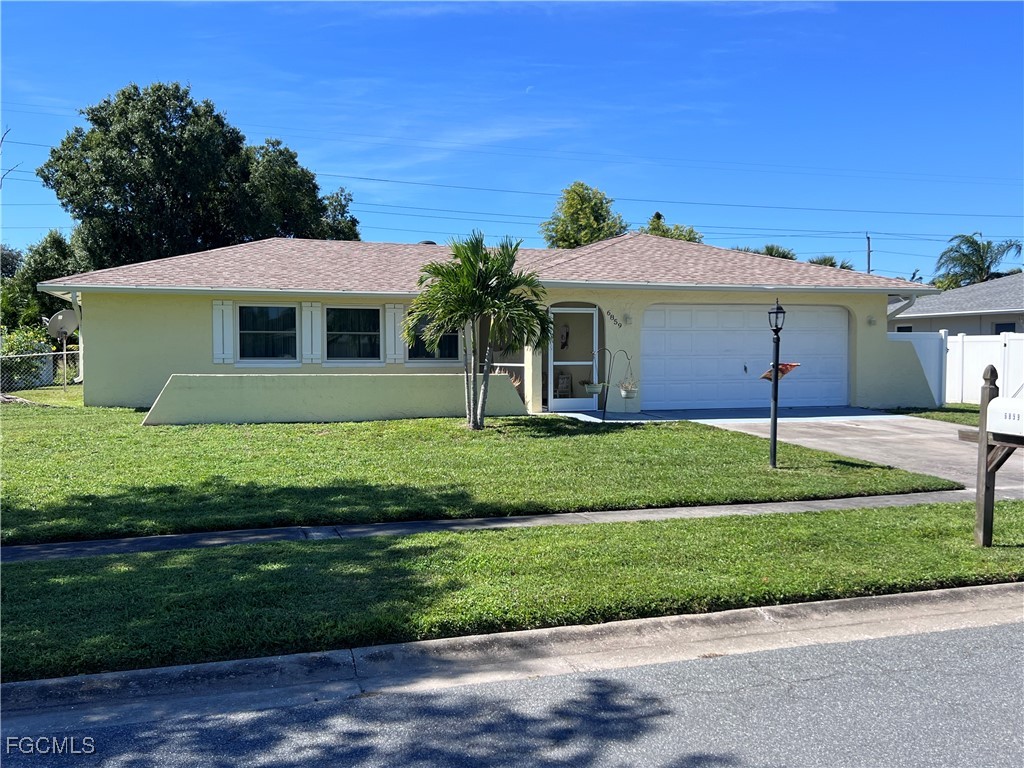 6859 Carmelle Drive Fort Myers FL 33919 2025015257 image1