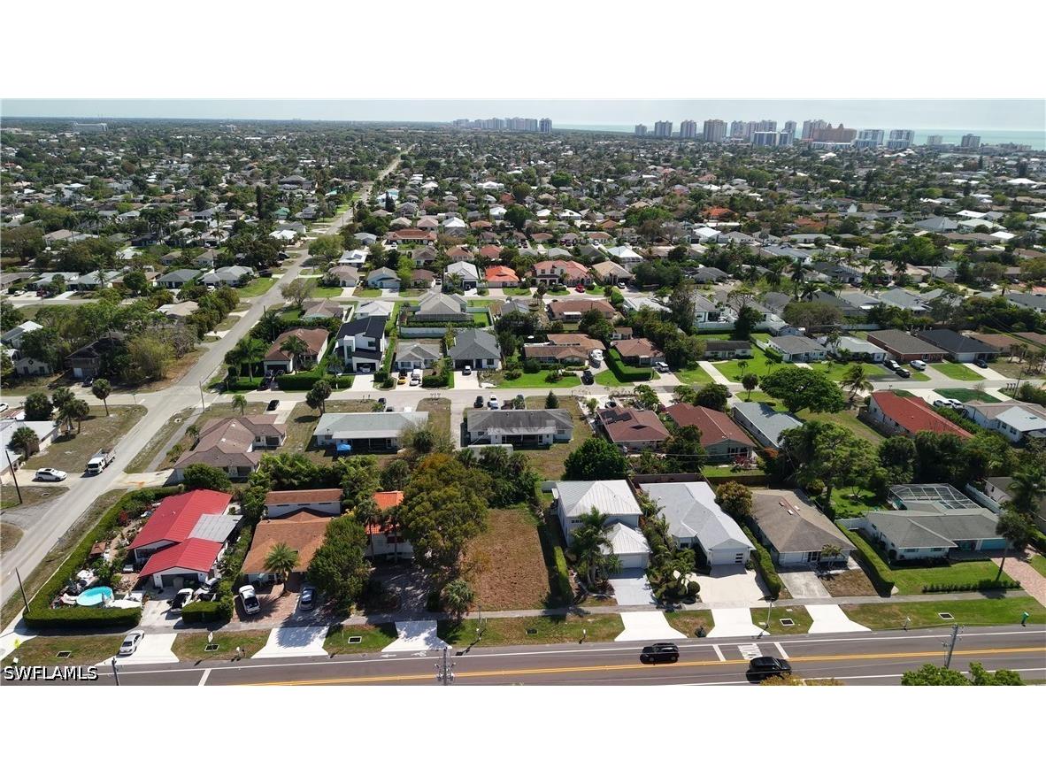 686 111th Avenue N Naples FL 34108 226011864 image5