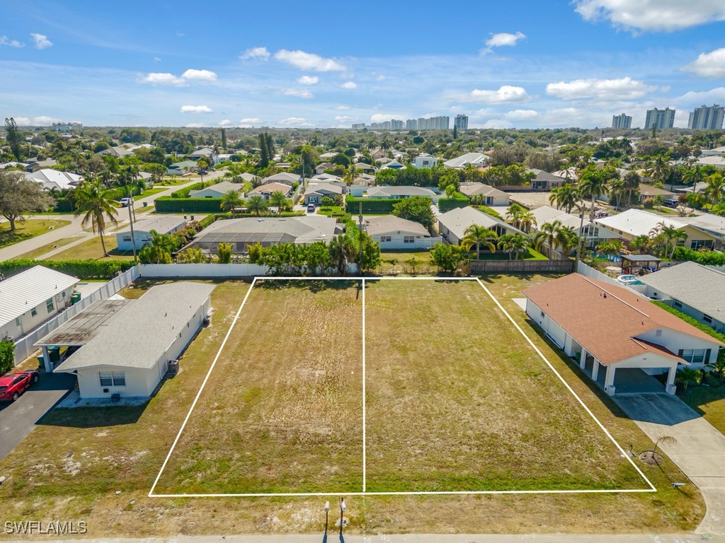 686 97th Avenue N Naples FL 34108 226001476 image21