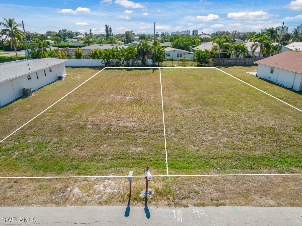 686 97th Avenue N Naples FL 34108 226001476 image8