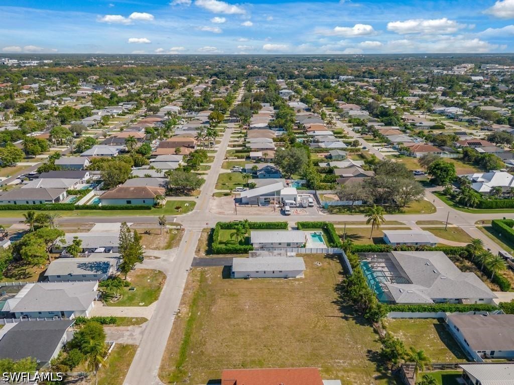 686 97th Avenue N Naples FL 34108 226020344 image19