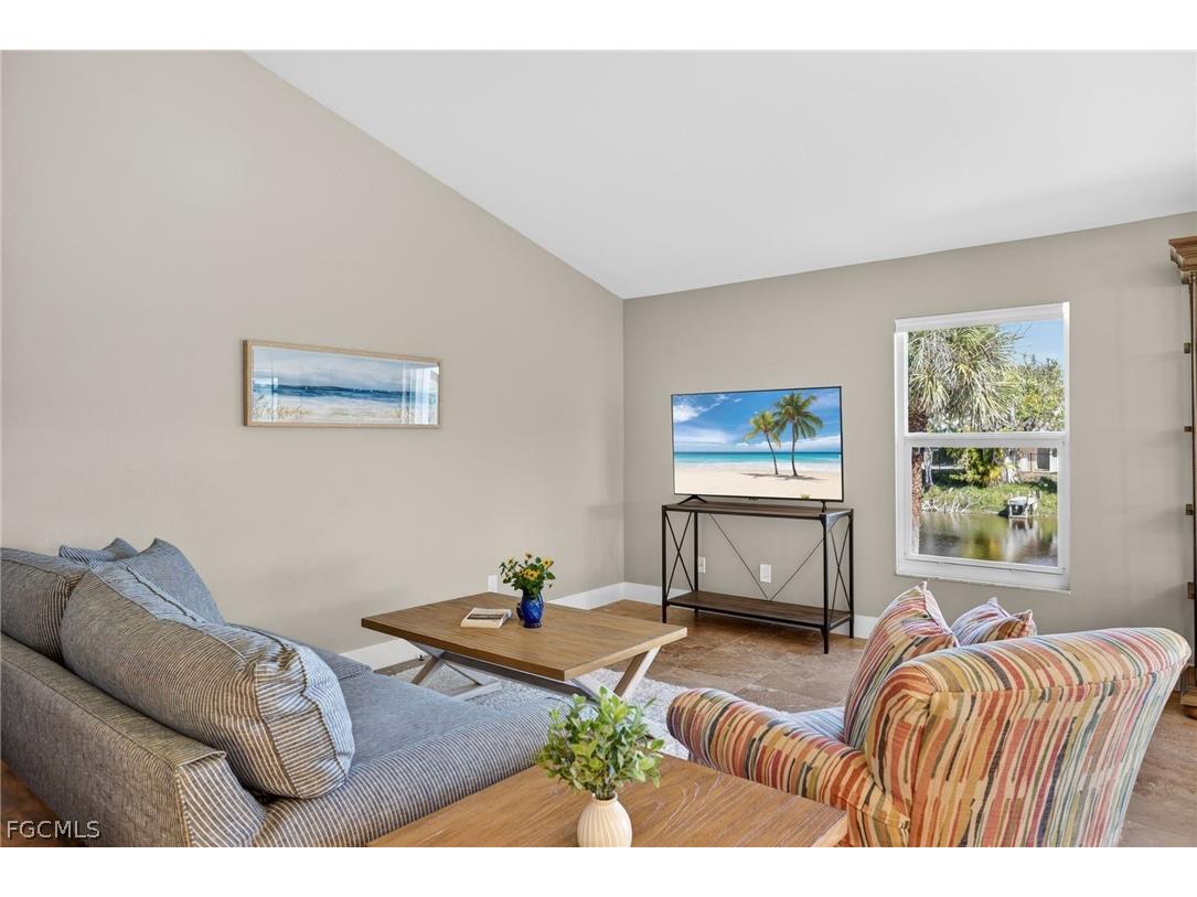 686 Emeril Court Sanibel FL 33957 2026004589 image10