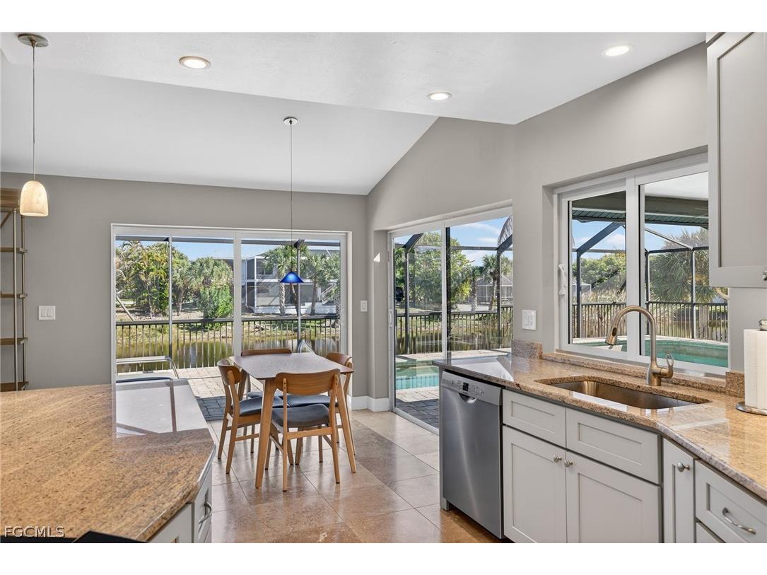 686 Emeril Court Sanibel FL 33957 2026004589 image11