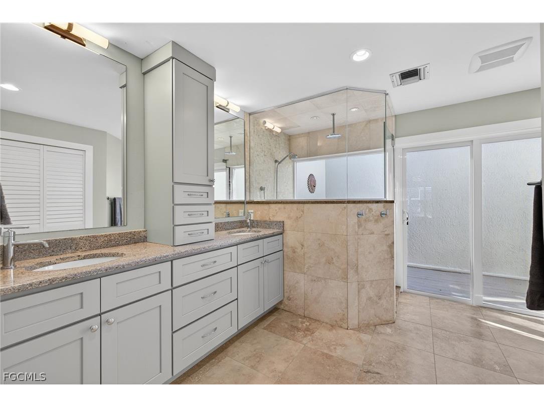 686 Emeril Court Sanibel FL 33957 2026004589 image19