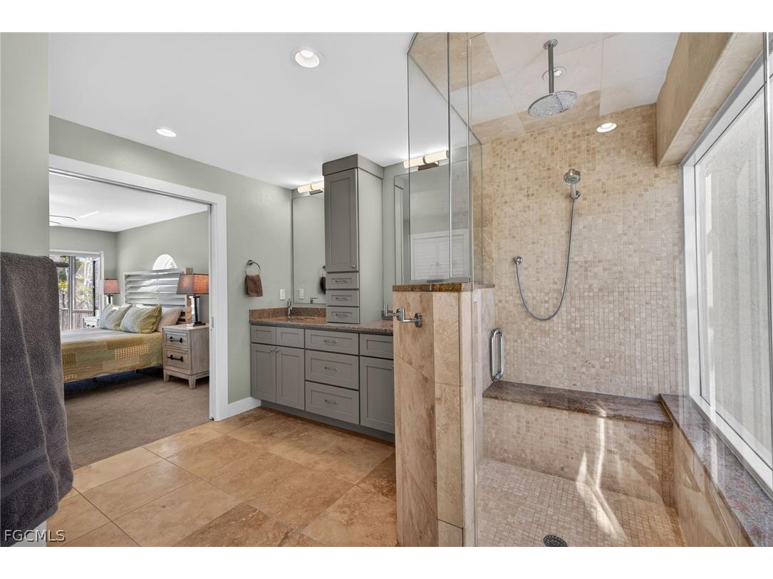 686 Emeril Court Sanibel FL 33957 2026004589 image21