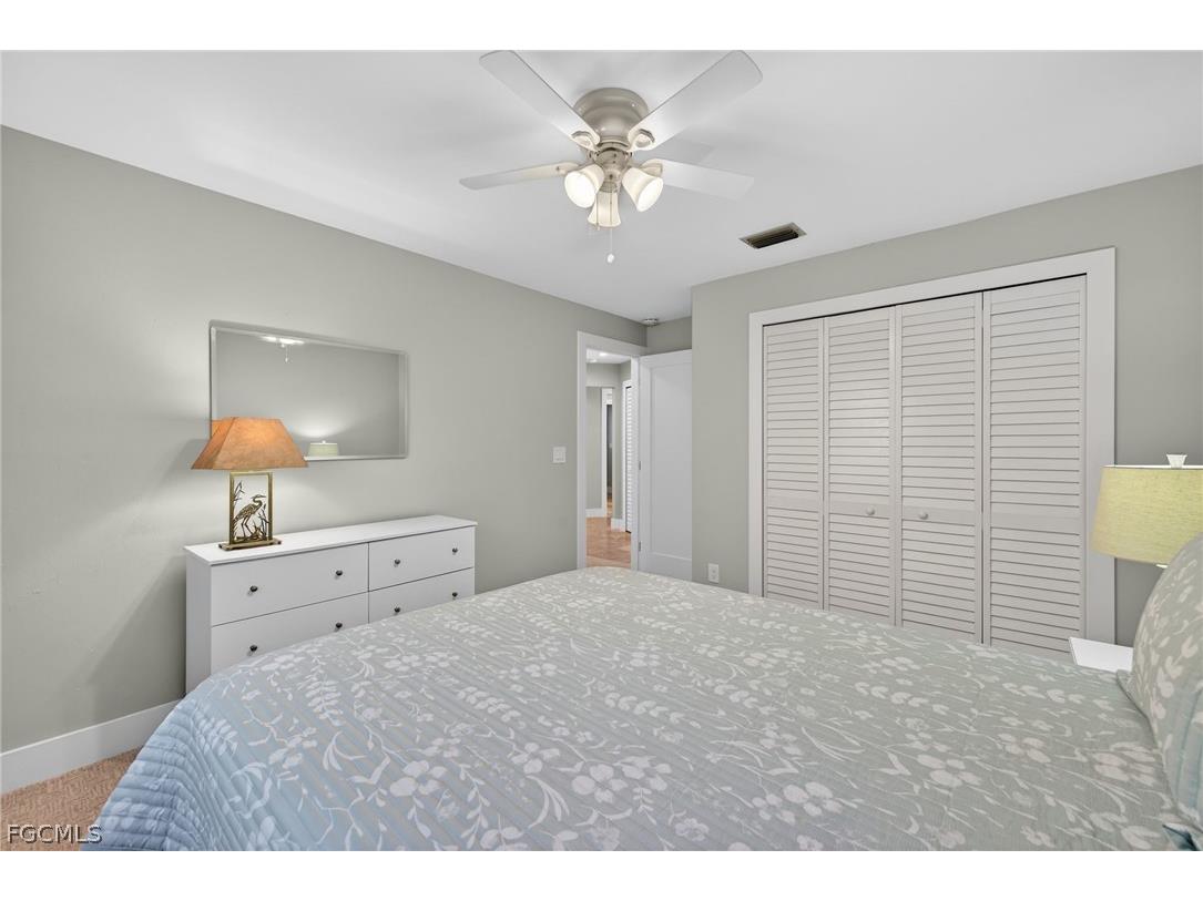 686 Emeril Court Sanibel FL 33957 2026004589 image25