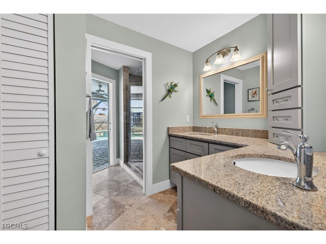 686 Emeril Court Sanibel FL 33957 2026004589 image26