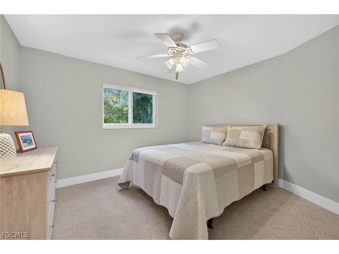 686 Emeril Court Sanibel FL 33957 2026004589 image29