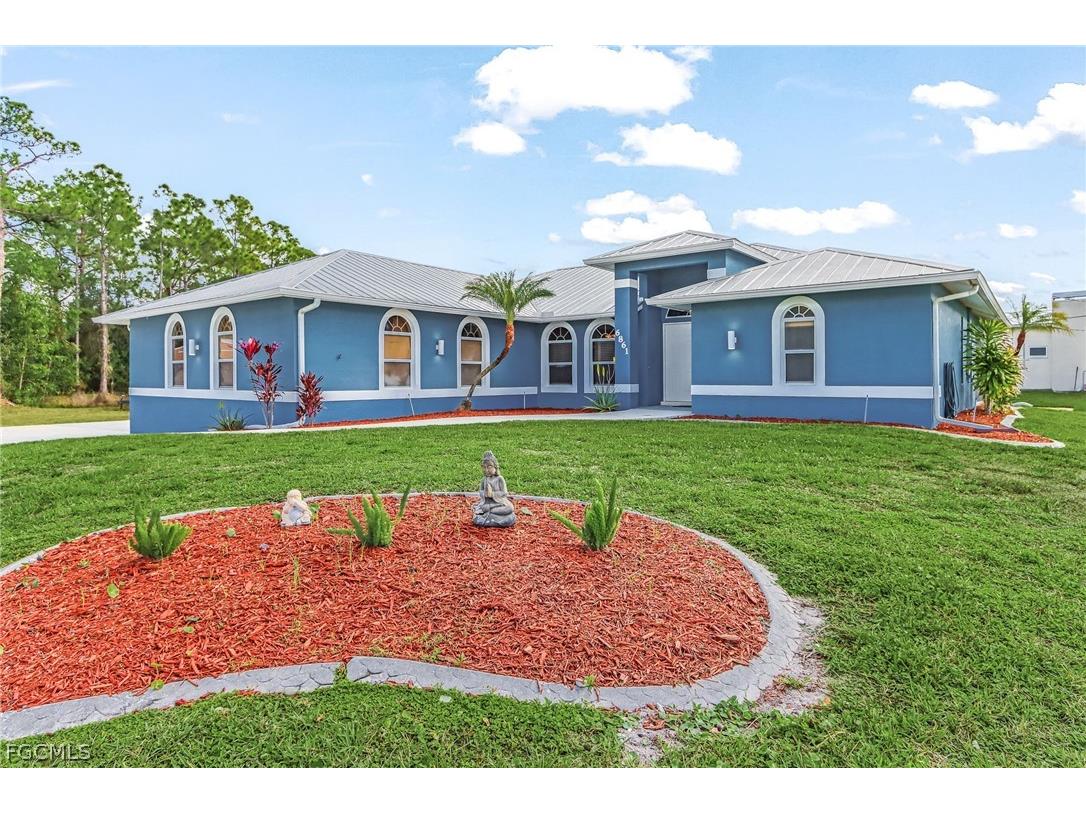 6861 Cadet Avenue Fort Myers FL 33905 2026012258 image1