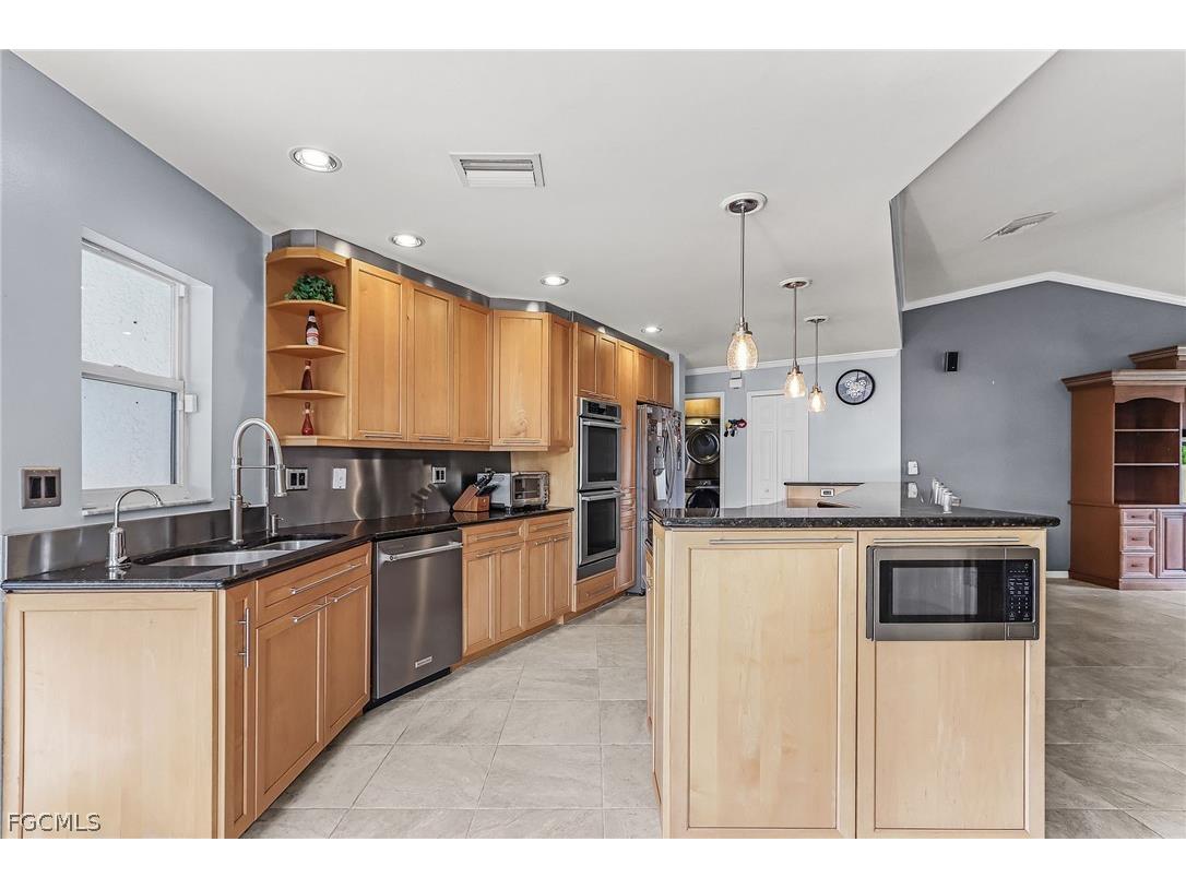 6861 Cadet Avenue Fort Myers FL 33905 2026012258 image17