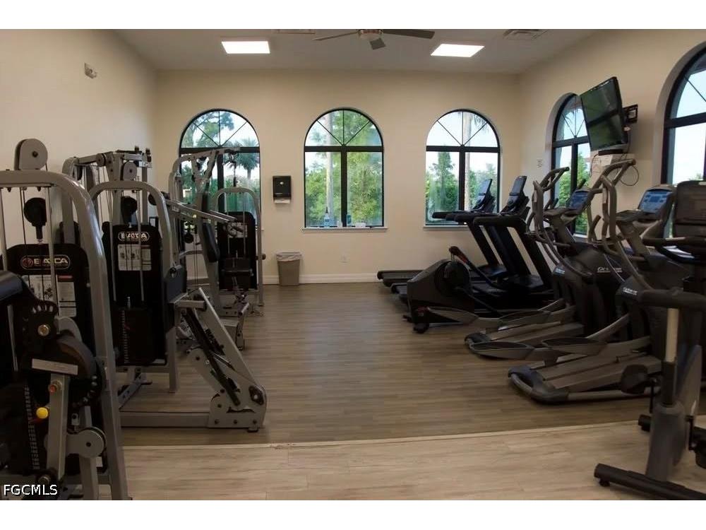 6867 Pentland Way #52 Fort Myers FL 33966 2026009715 image33