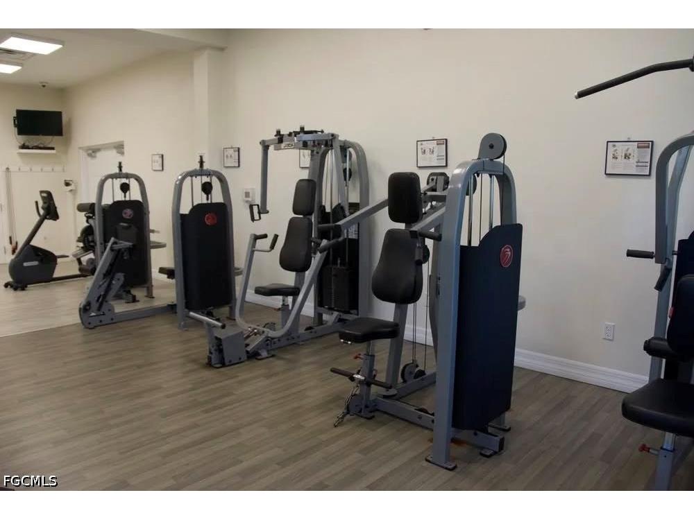 6867 Pentland Way #52 Fort Myers FL 33966 2026009715 image42