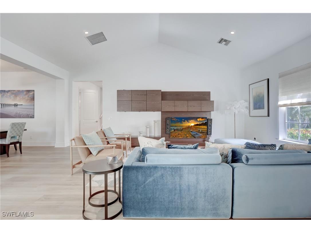 687 9th Avenue S Naples FL 34102 225070622 image12