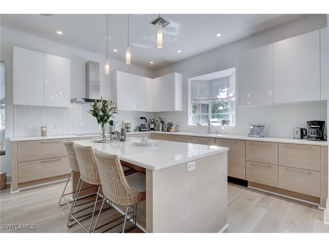 687 9th Avenue S Naples FL 34102 225070622 image19