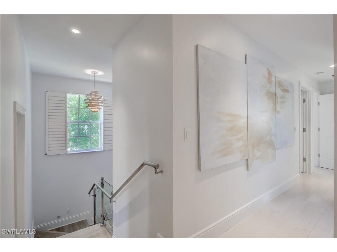 687 9th Avenue S Naples FL 34102 225070622 image25