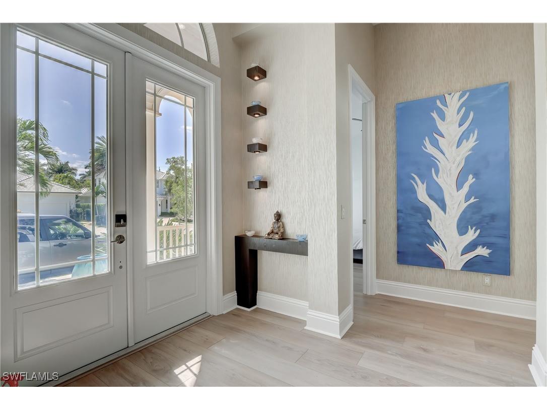 687 9th Avenue S Naples FL 34102 225070622 image4