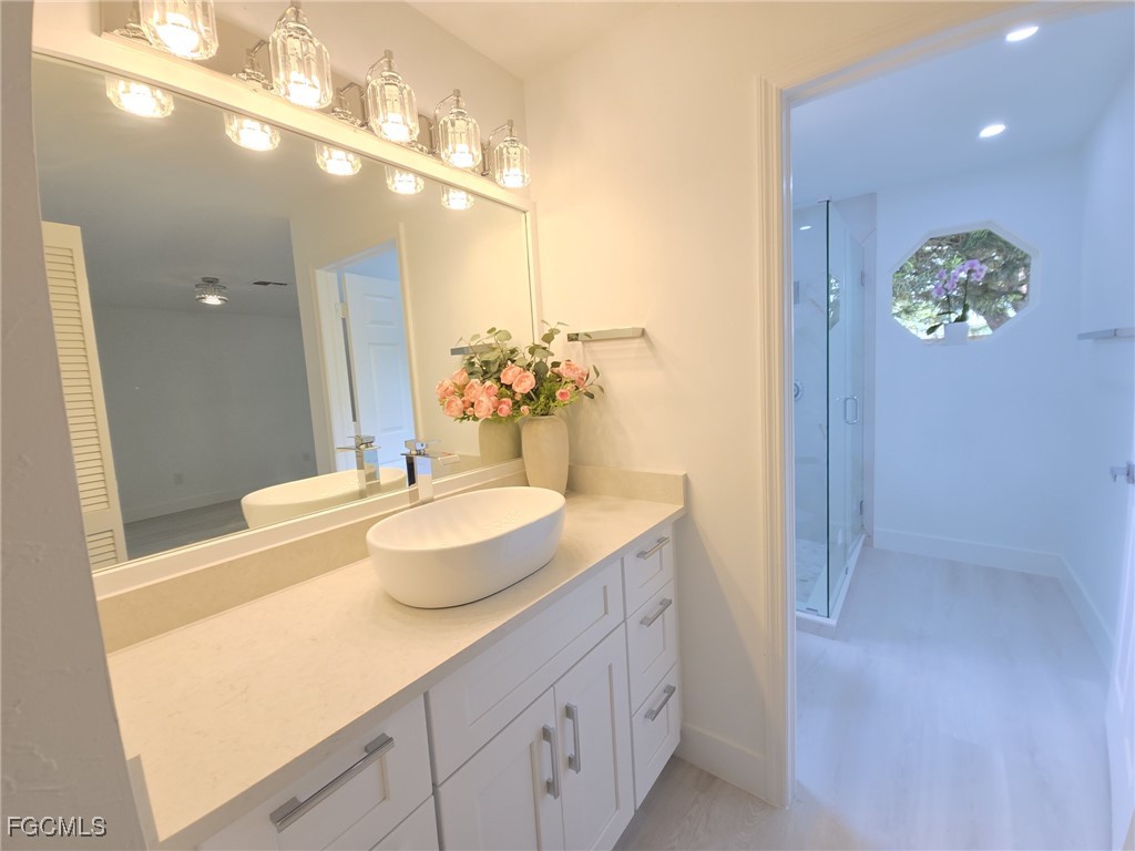 687 Grove Drive Naples FL 34120 225047185 image23