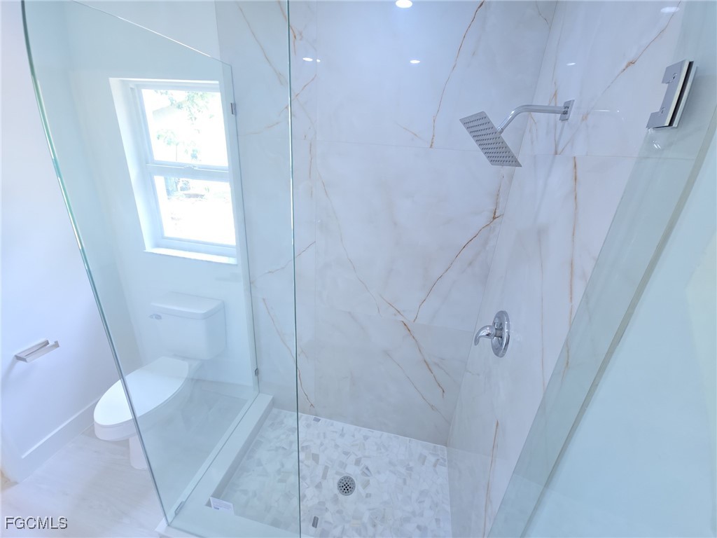 687 Grove Drive Naples FL 34120 225047185 image26