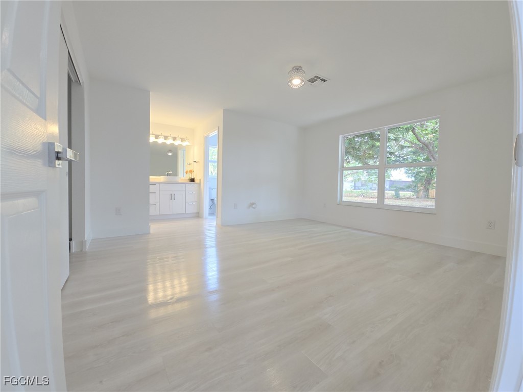 687 Grove Drive Naples FL 34120 225047185 image30