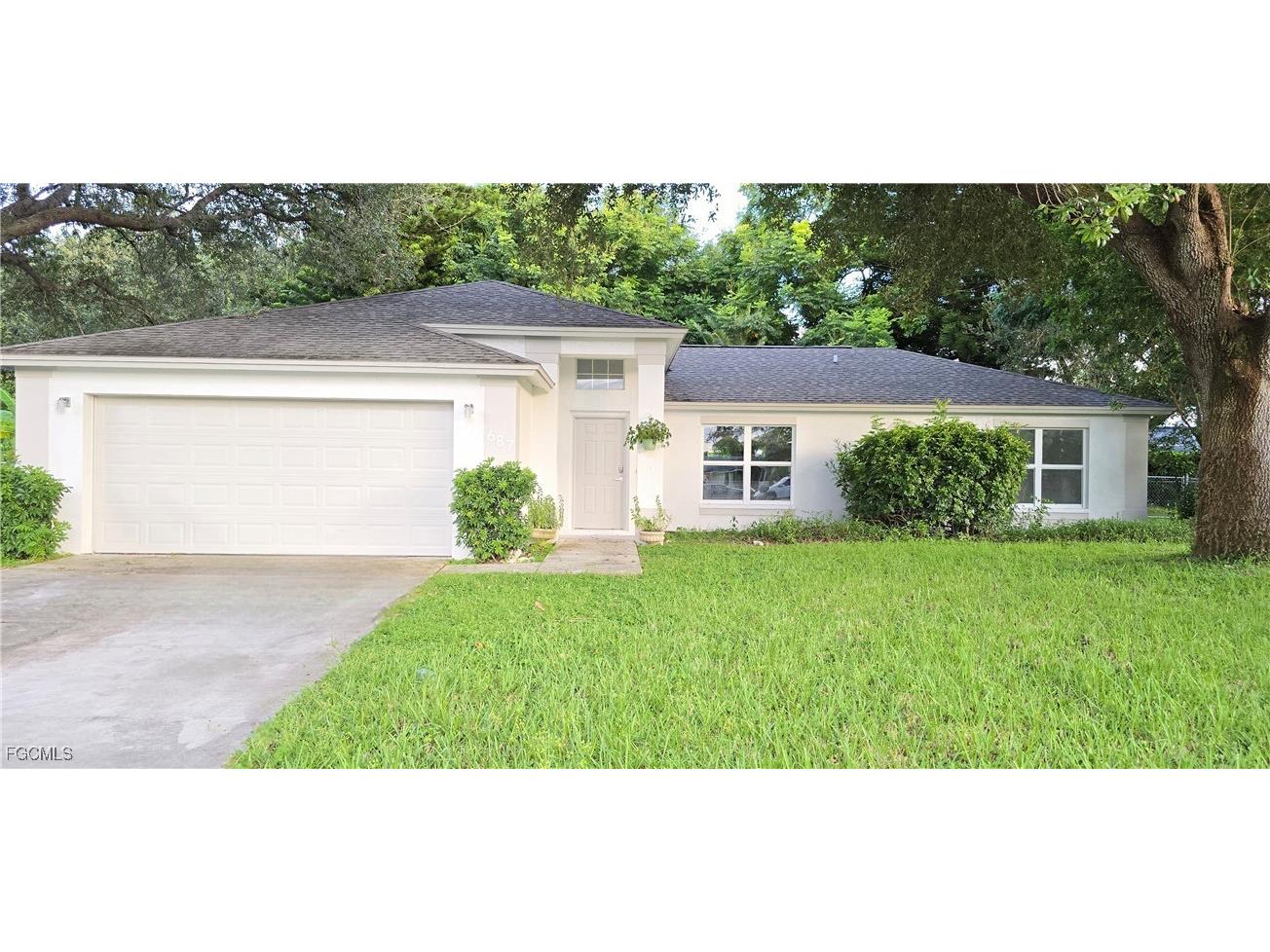 687 Grove Drive Naples FL 34120 225047185 image41