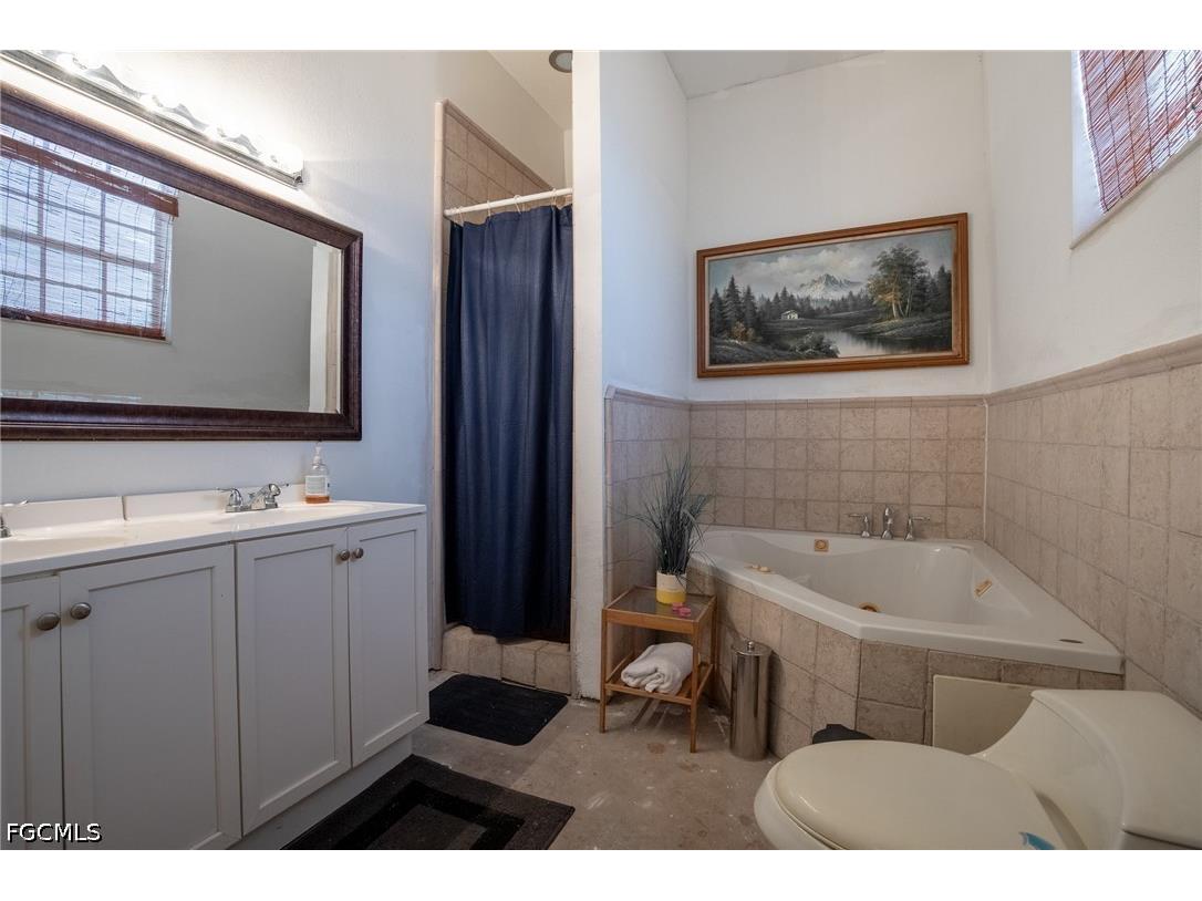 687 Montura Avenue Clewiston FL 33440 2026015218 image19