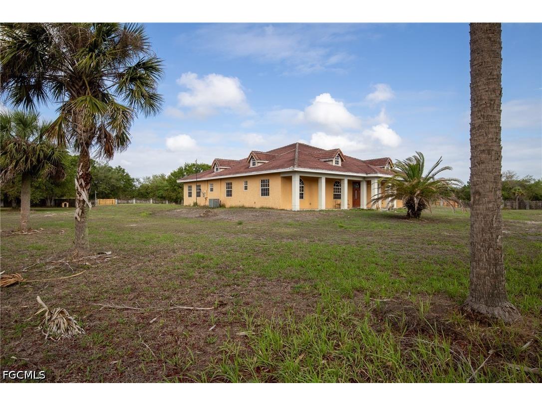 687 Montura Avenue Clewiston FL 33440 2026015218 image38