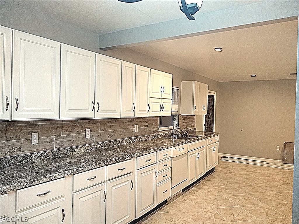 6870 Golden Road North Fort Myers FL 33917 2026008140 image2
