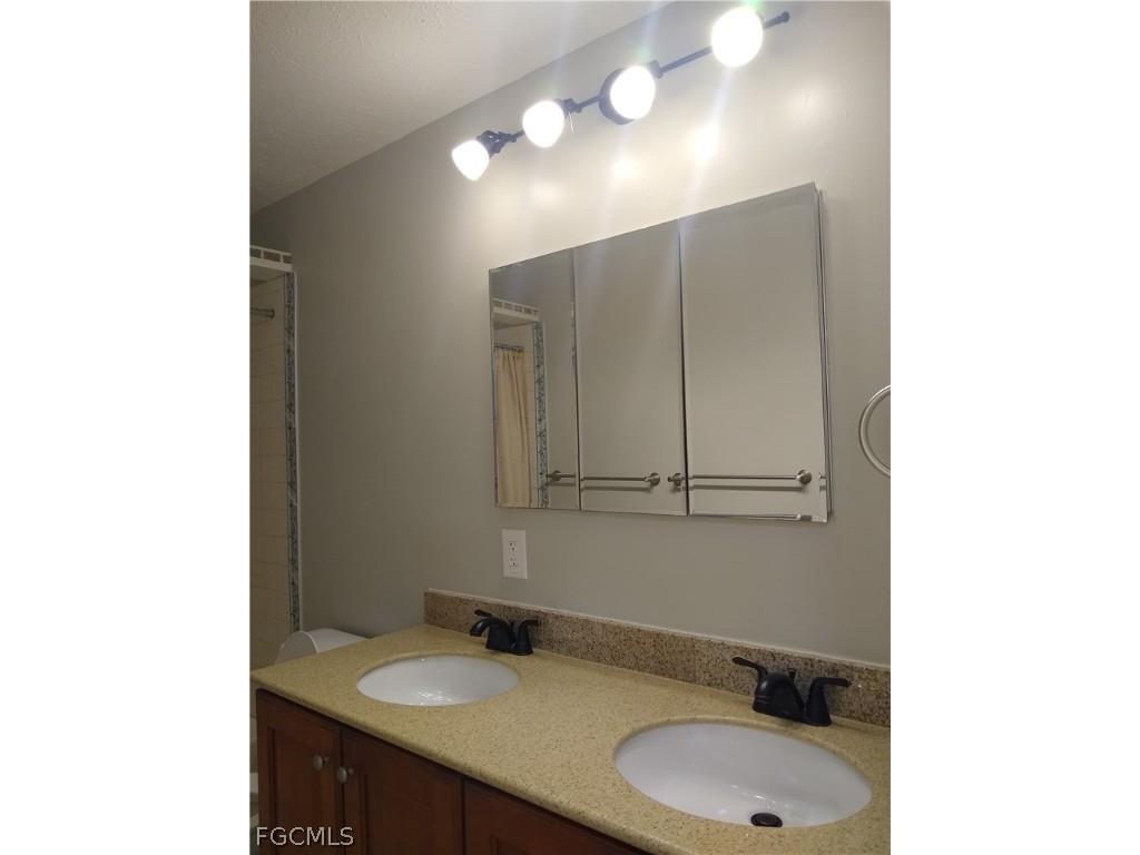 6870 Golden Road North Fort Myers FL 33917 2026008140 image7