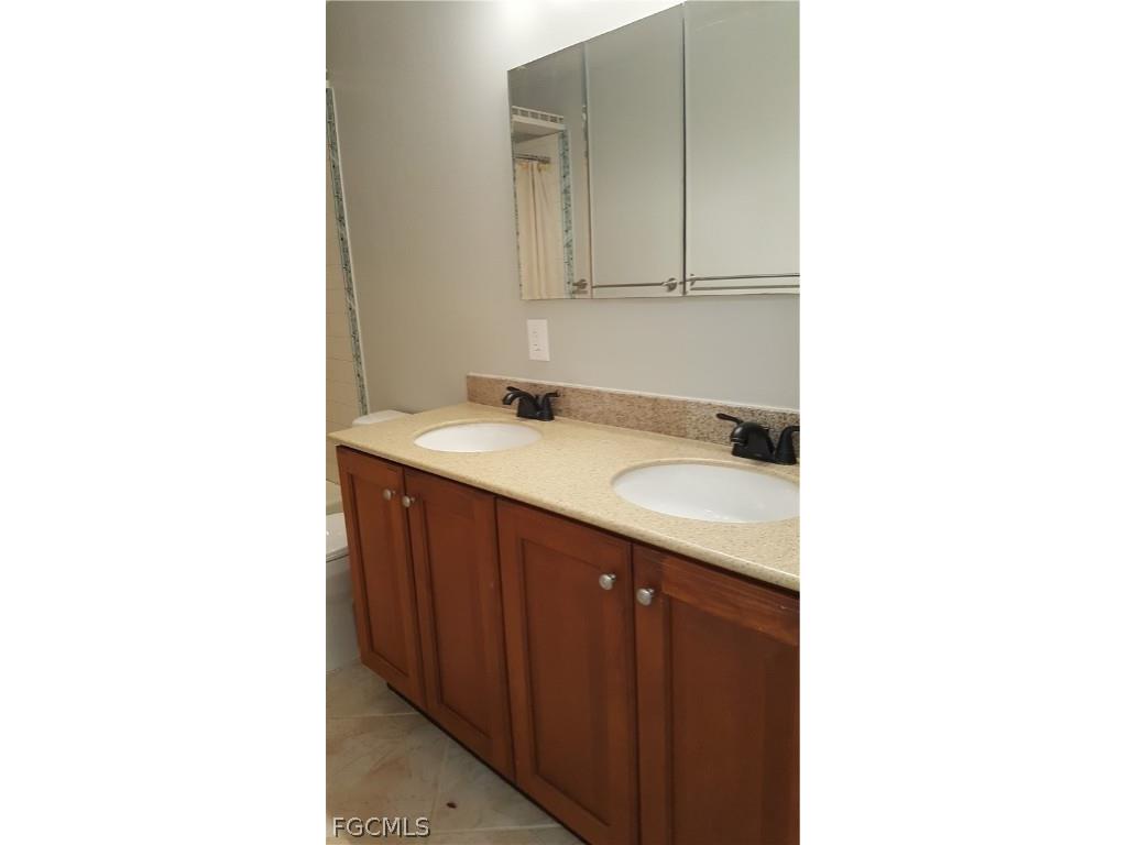 6870 Golden Road North Fort Myers FL 33917 2026008140 image9