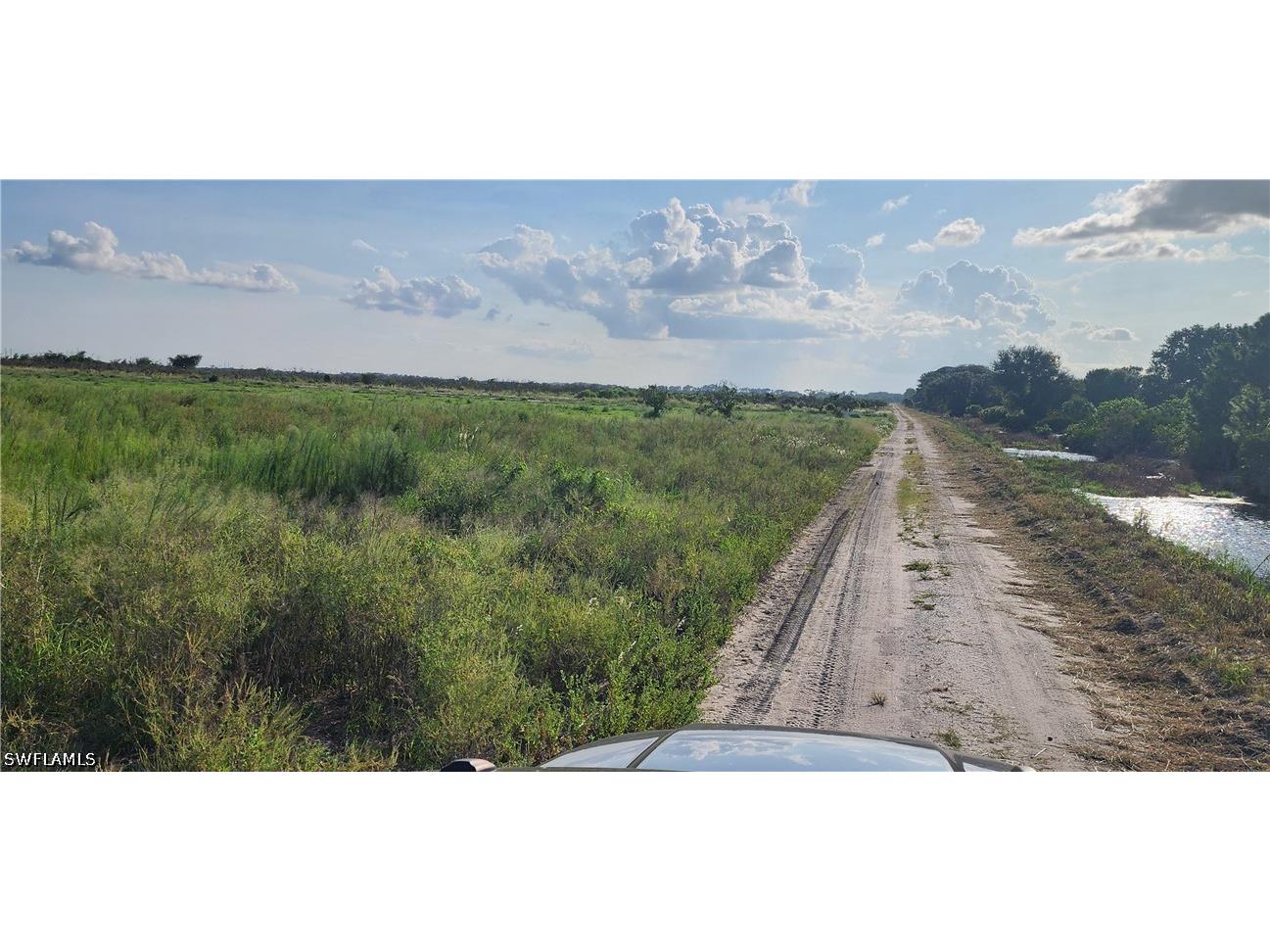 6875 7th Road Labelle FL 33935 226026923 image1