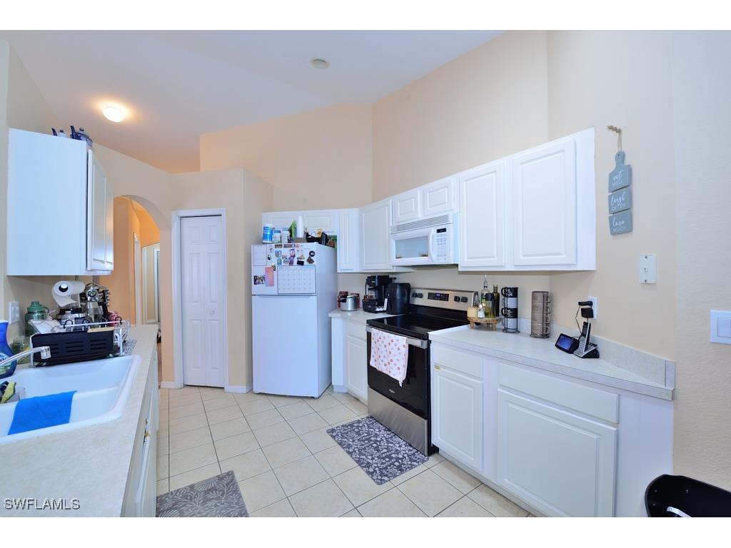 6878 Sterling Greens Court #202 Naples FL 34104 225075997 image6