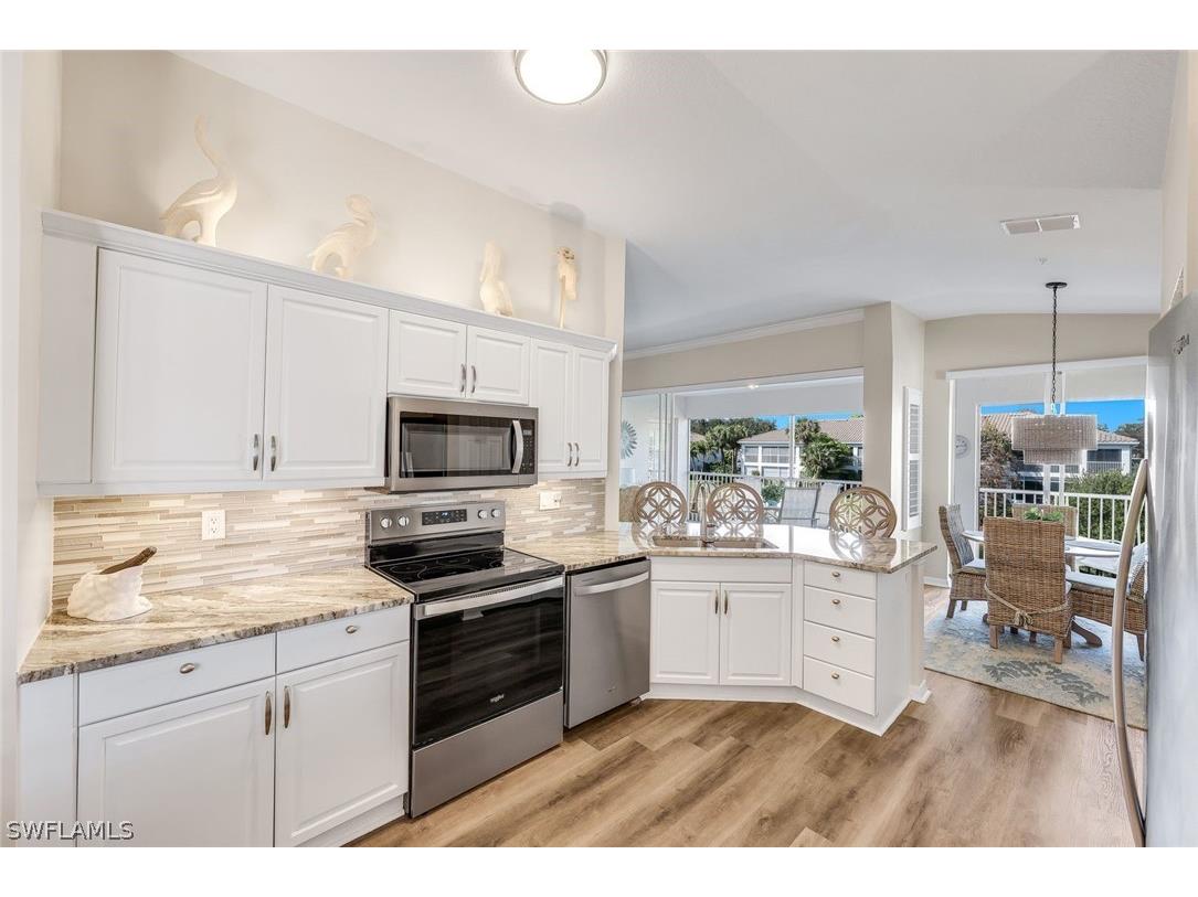6879 Redbay Park Road #203 Naples FL 34109 226007513 image18