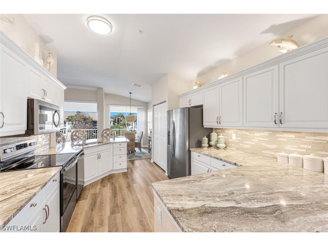 6879 Redbay Park Road #203 Naples FL 34109 226007513 image19