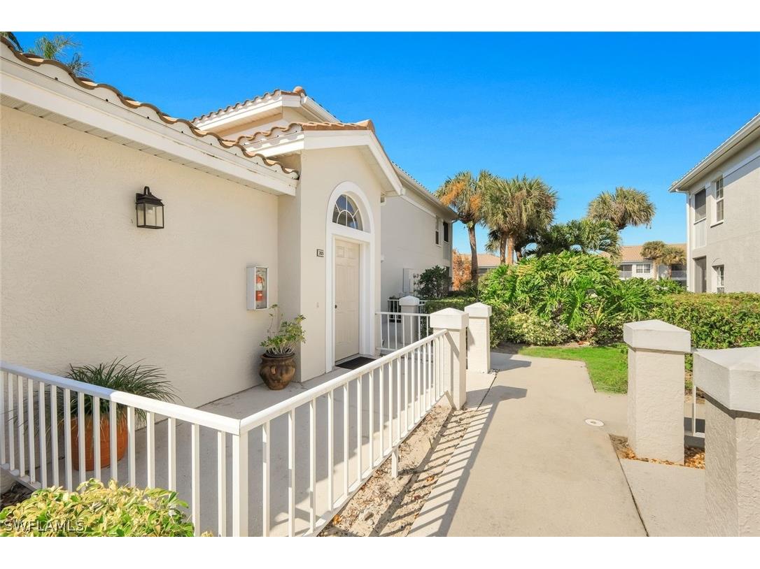 6879 Redbay Park Road #203 Naples FL 34109 226007513 image3