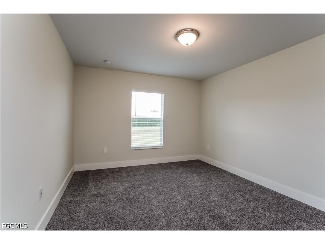 688 Manhattan Street E Lehigh Acres FL 33974 2026025026 image9