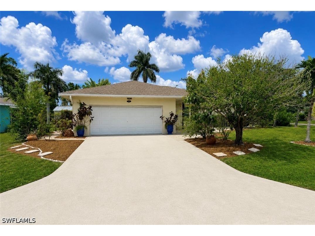 688 W Valley Drive Bonita Springs FL 34134 226018695 image2