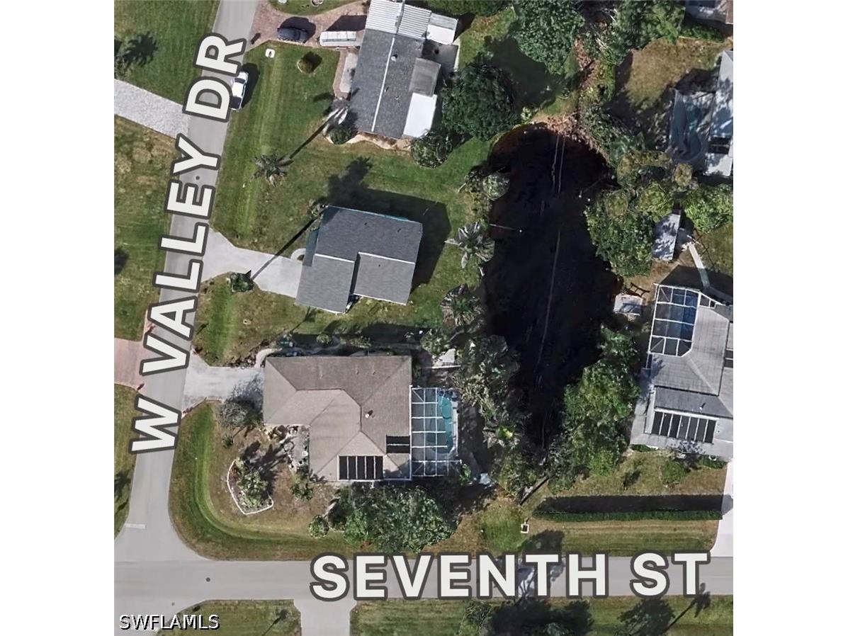 688 W Valley Drive Bonita Springs FL 34134 226018695 image5