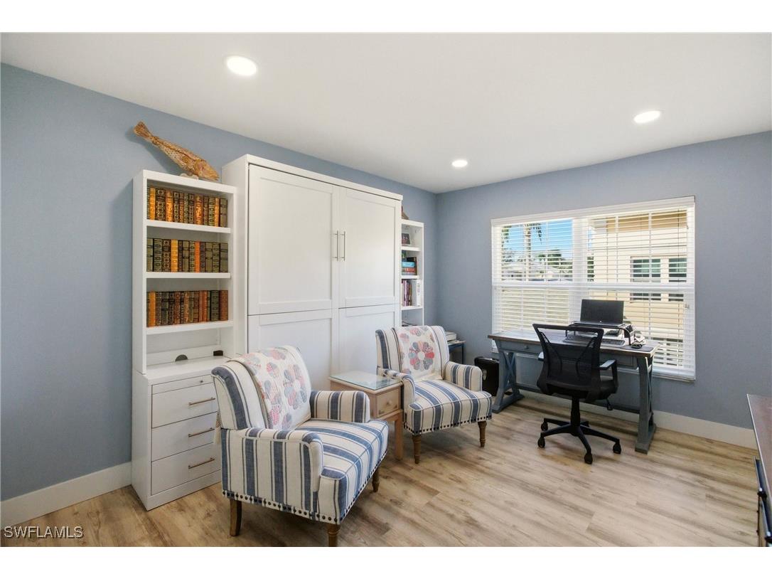 688 Wiggins Lake Drive #201 Naples FL 34110 225081665 image18