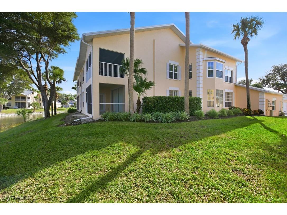 688 Wiggins Lake Drive #201 Naples FL 34110 225081665 image36