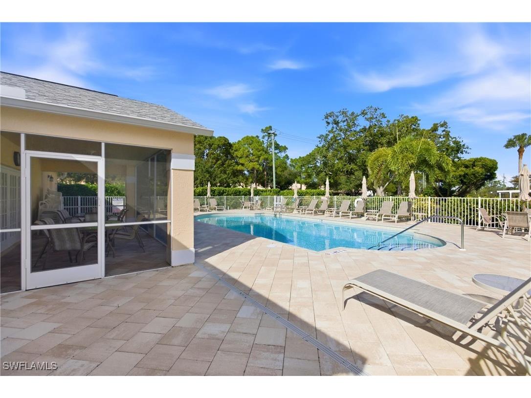 688 Wiggins Lake Drive #201 Naples FL 34110 225081665 image45