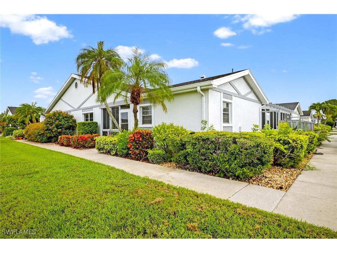 6886 Bogey Drive Fort Myers FL 33919 225055890 image1