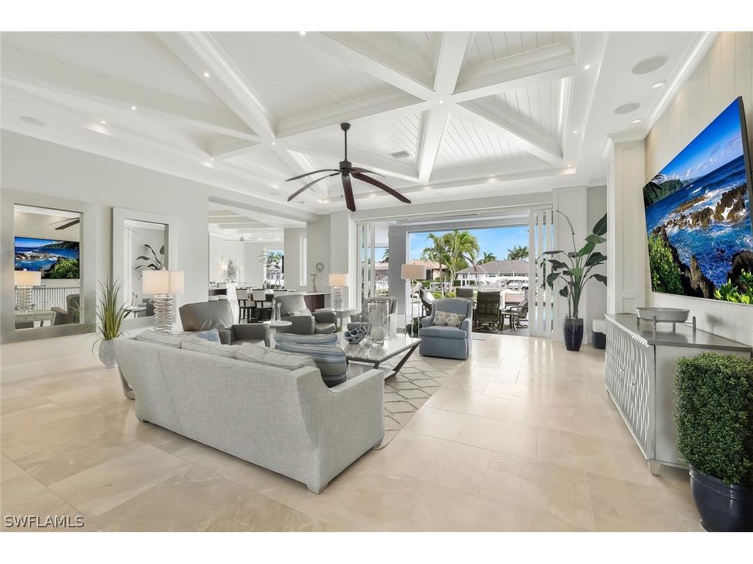 689 Pelican Court Marco Island FL 34145 226008993 image8