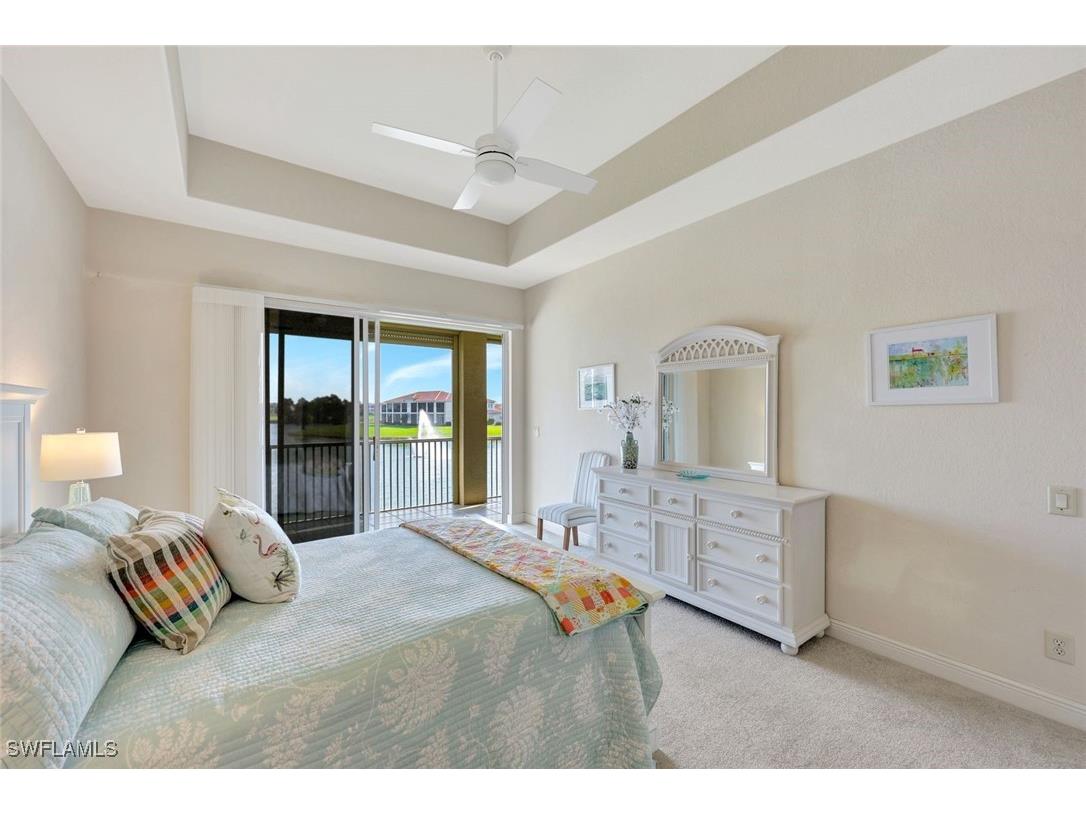 689 Vintage Reserve Circle #15D Naples FL 34119 226002341 image16