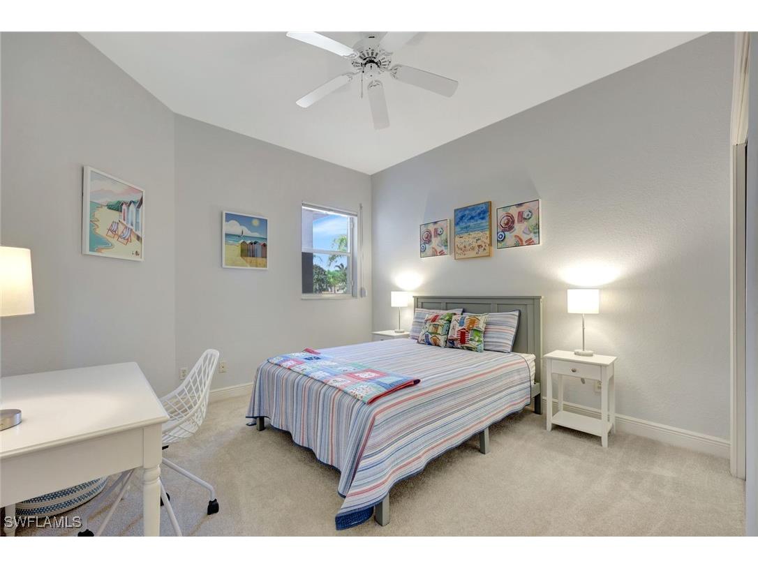 689 Vintage Reserve Circle #15D Naples FL 34119 226002341 image21