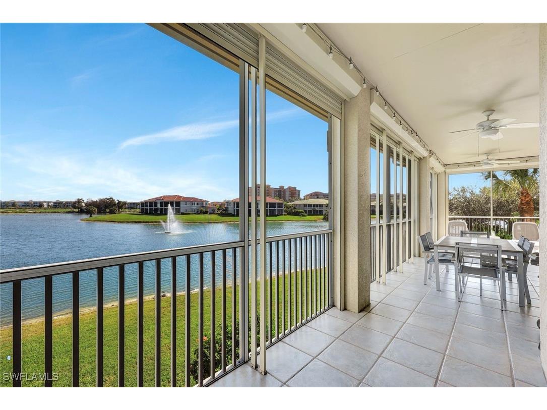 689 Vintage Reserve Circle #15D Naples FL 34119 226002341 image23