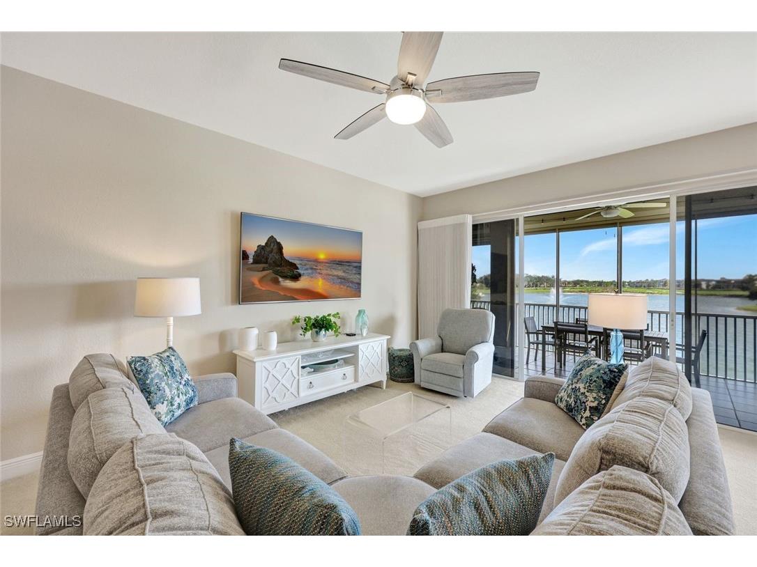 689 Vintage Reserve Circle #15D Naples FL 34119 226002341 image7