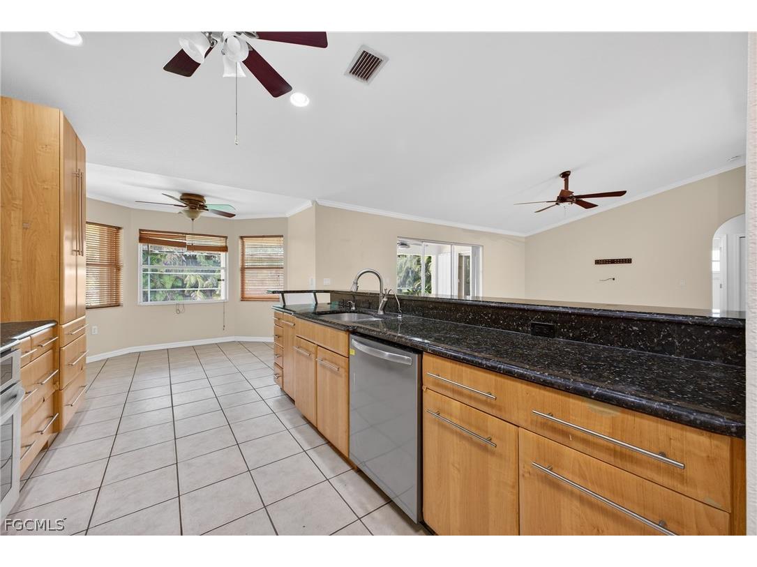 6890 Circle Drive Fort Myers FL 33905 2026013634 image29