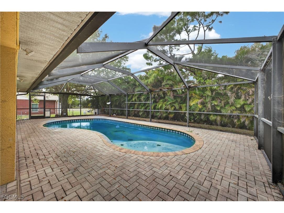 6890 Circle Drive Fort Myers FL 33905 2026013634 image44