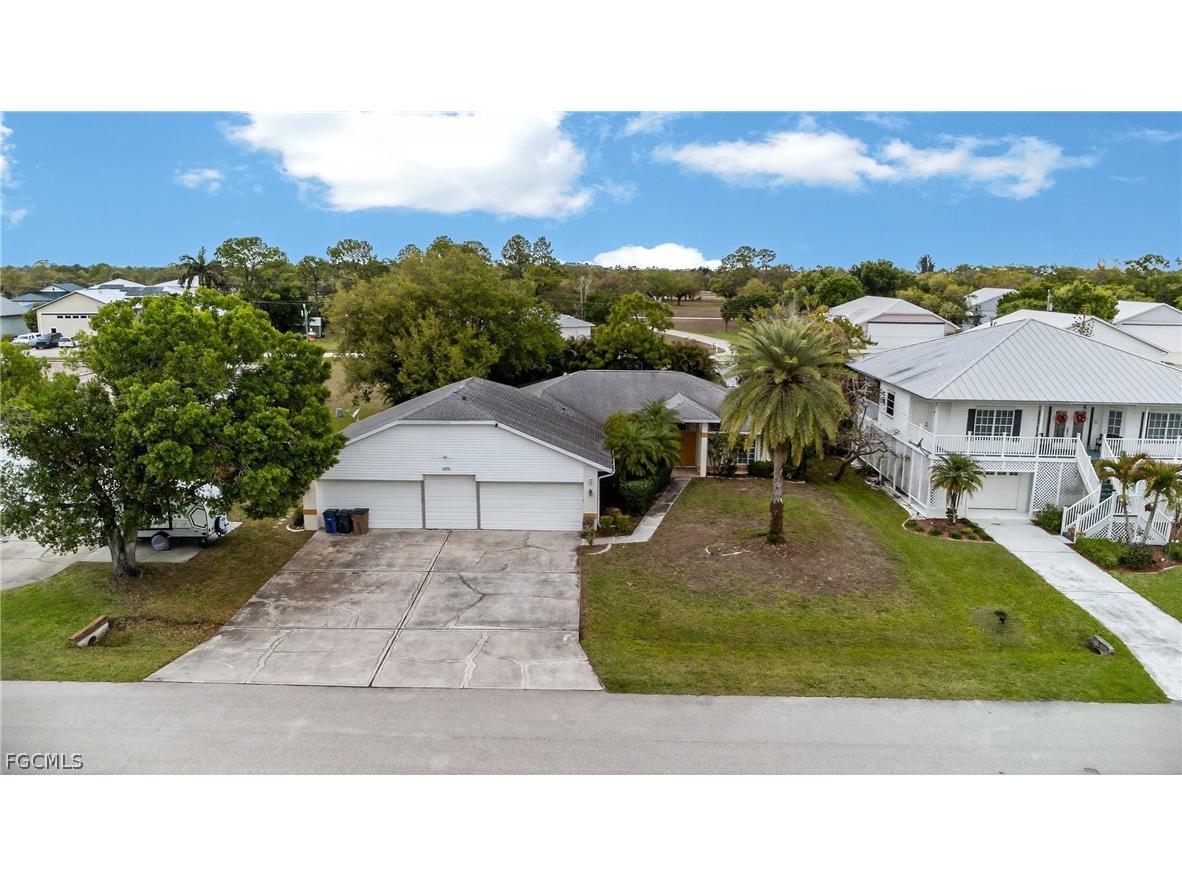 6890 Circle Drive Fort Myers FL 33905 2026013634 image8