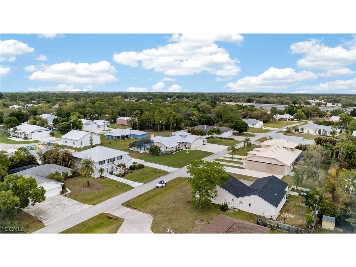 6890 Circle Drive Fort Myers FL 33905 2026013634 image9